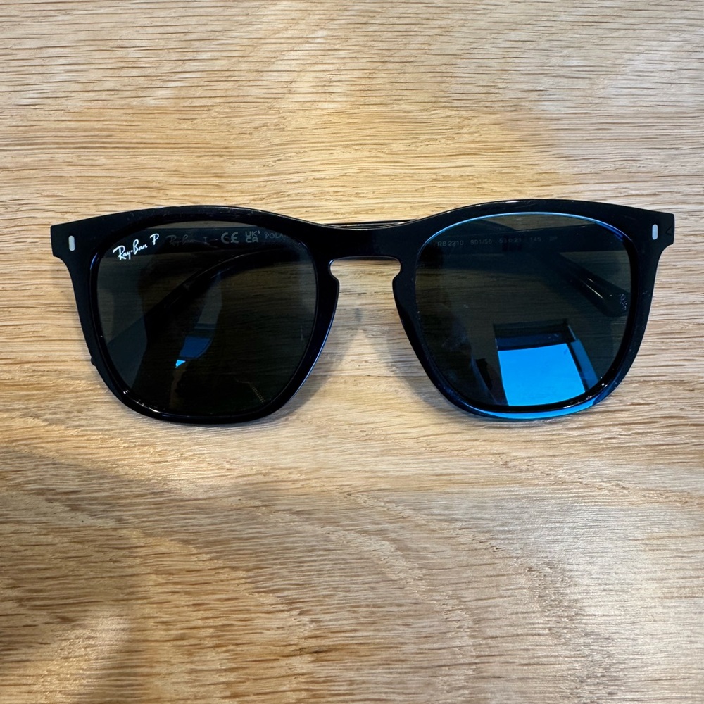 Ray-Ban RB2210 Sunglasses